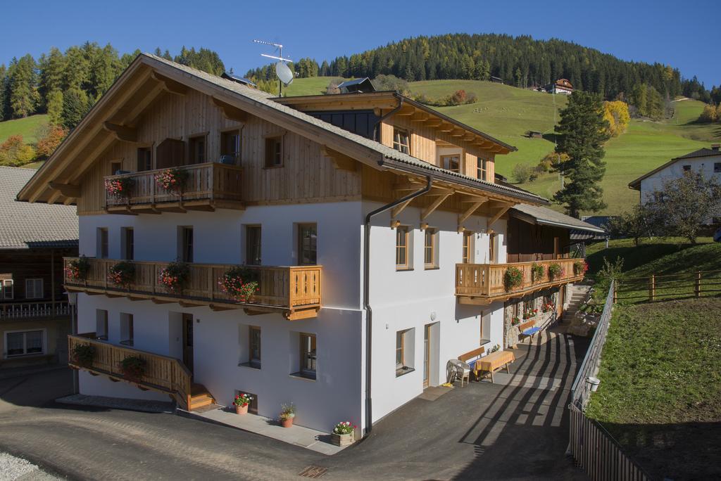 Appartments Jagerhof Braies  Dış mekan fotoğraf